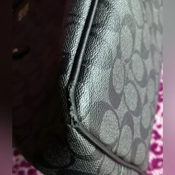 COACH Shoulder Bag,Coach Black Signature Shoulder Bag - Picture 14 of 16